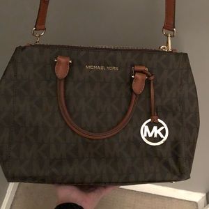Michael kors brown bag
